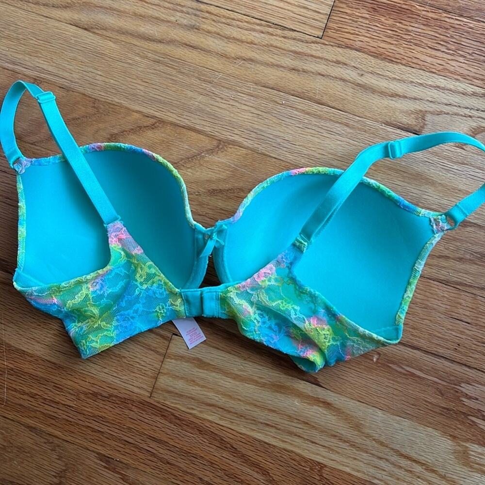 Victoria's Secret Lightly Lined Perfect Coverage Multicolor Tie-Dye Bra 32DD - Picture 3 of 5